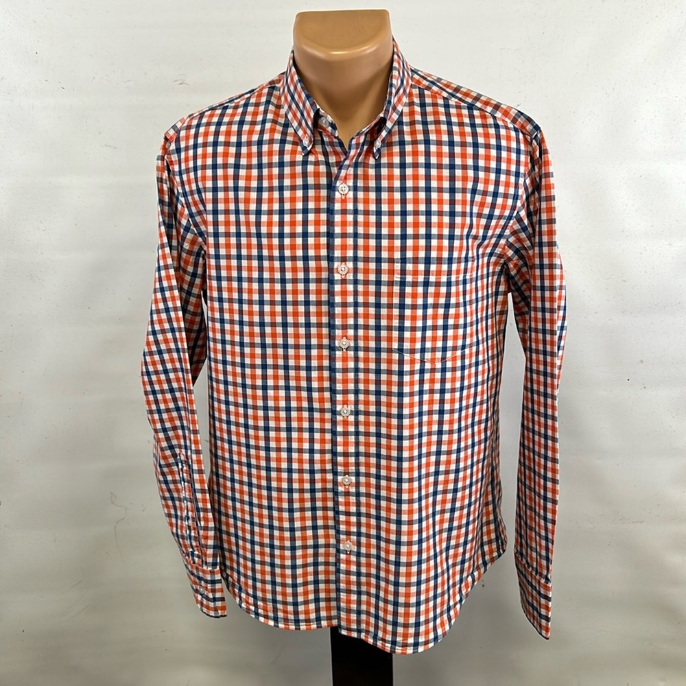 J. Crew Flex Washed long sleeve button down collar shirt.  L
